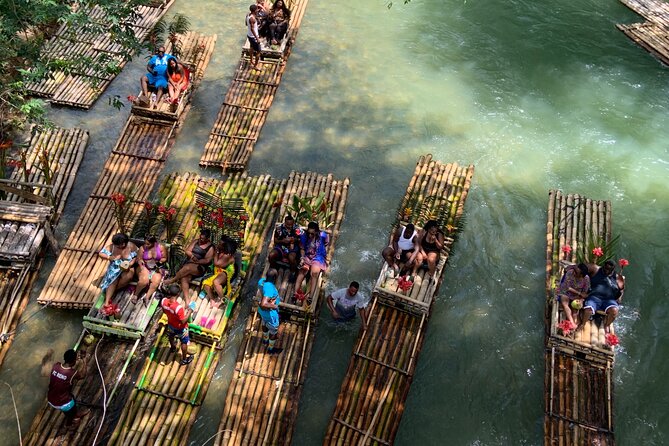 Rafting on the Martha Brae - On the raft: comfort, a captain-led float, and what you should watch for