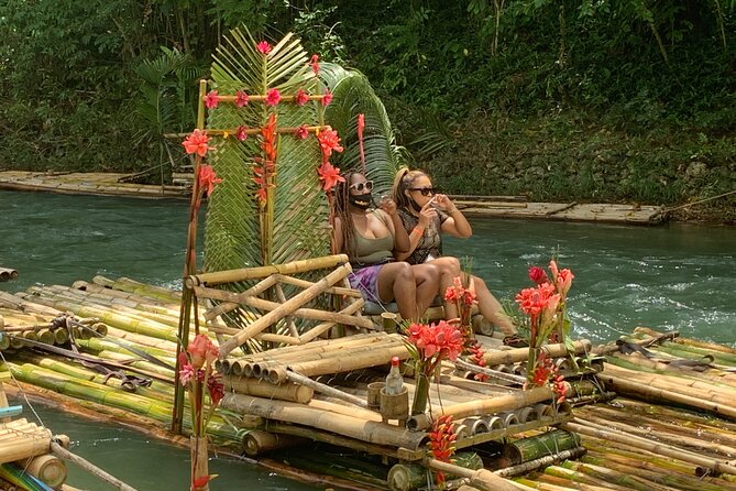 Rafting on the Martha Brae - Optional shopping stop: when Falmouth or Montego Bay makes sense
