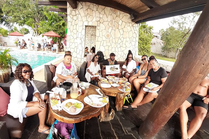 Rasta Safari Atv Experience and Rick's Cafe Private Tour - Rick’s Cafe: Cliff Divers, Reggae, and the Sunset Timing