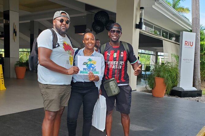 RIU Reggae Palace and RIU Montego Bay Private Airport Transfer - Choosing Your RIU Hotel Drop-Off: RIU Reggae, RIU Montego Bay, or RIU Palace