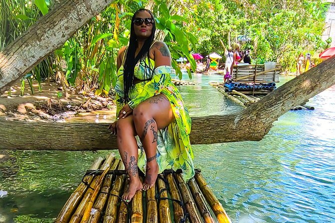 River Rafting with {Limestone Massage} & Ricks Cafe from Montego Bay - Rick’s Cafe: music, ocean views, and how to time your food and the 40-foot jump show