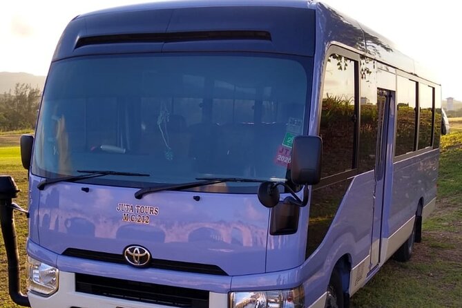 Round-trip Airport Transfer to Grand Palladium Resort & Spa - The return trip to the airport, with front-lobby pickup