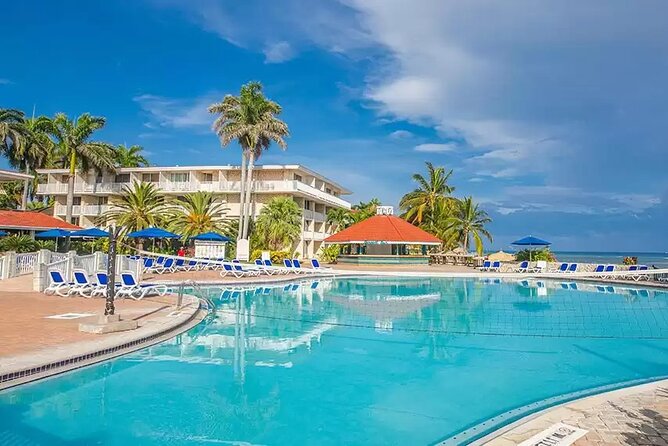 S Hotel Montego Bay Airport Transfers - The Ride Itself: Comfort, Punctuality, and Driver Extras