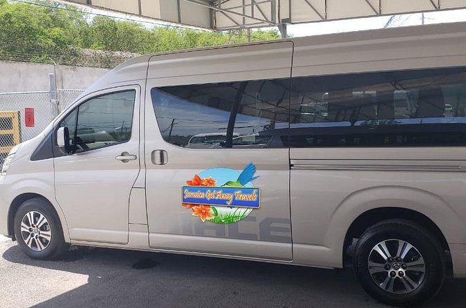 Sandals South Coast Private Transfers from Montego Bay Airport - Private Does Not Mean Complicated
