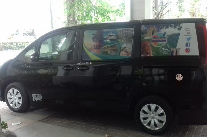 Sandals South Coast Private Transfers from Montego Bay Airport - Driver Personalities, Safety, and the Kind of Ride You Can Expect