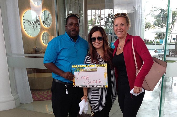 Sangster International Airport Private Transfer to Montego Bay - Pickup and return timing, including flight changes