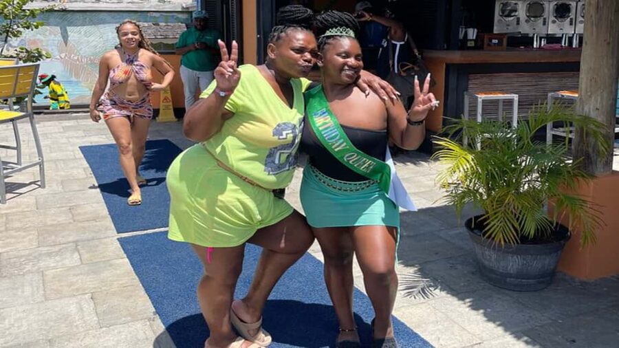 Shopping & Sightseeing Local Guided Tour In Montego Bay - Hip Strip shopping and Margaritaville deals for coffee, rum, and novelties
