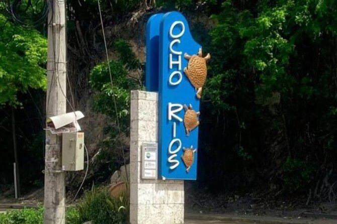 Sightseeing Tour in Ocho Rios - “Tours in Jamaica” stop: local talk, a beer break, and a break from driving