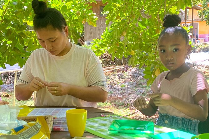 Souvenirs workshop A Mi Mek It! in Montego Bay Jamaica (FR & EN) - Weather, timing, and staying comfortable during the workshop
