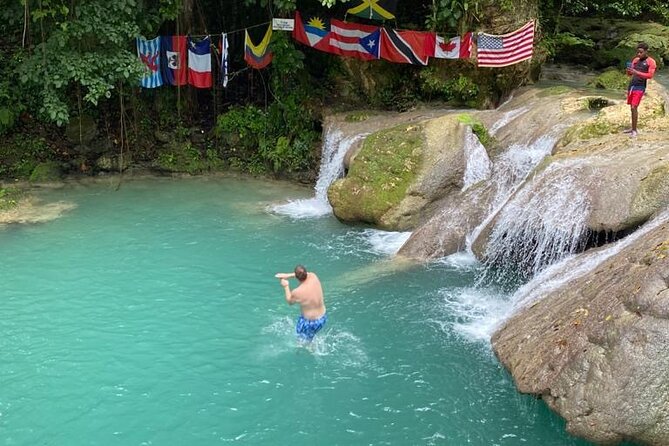 The Best of Dunn's River ,Blue Hole and Tubing from Ocho Rios - What to Bring and How to Dress Smart Casual for Wet Fun