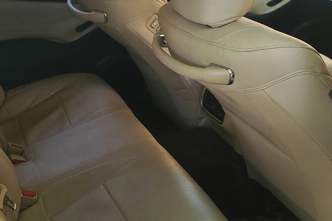 Transportation from Montego Bay to your Hotel. - Who this transfer suits best in Montego Bay to Negril