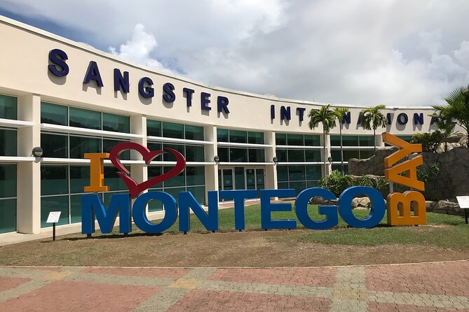 VIP Luxury Montego Bay Airport Transfer to Montego Bay/ Falmouth - MBJ to Montego Bay or Falmouth, the Part You Should Not Stress About